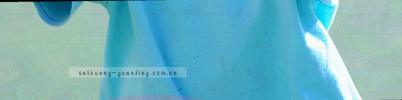 深蓝色背景上的数据链条抽象图形